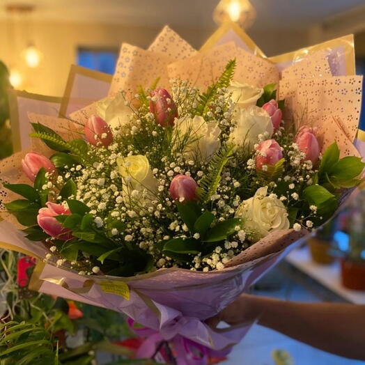 Bouquet De Tulipas